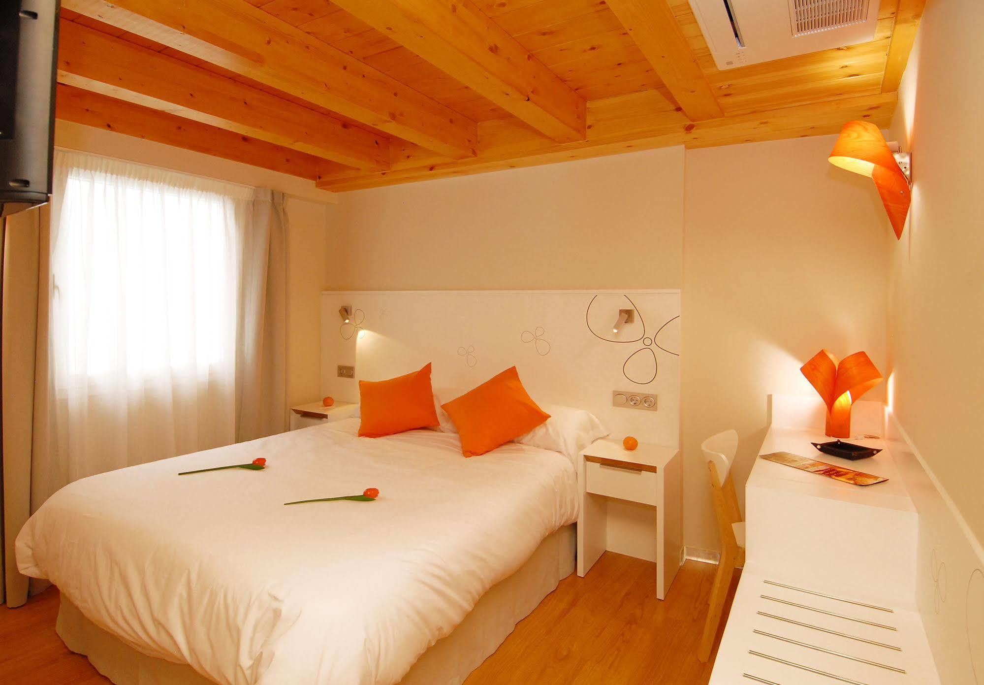 Hostal Rimbombin Burgo Dış mekan fotoğraf